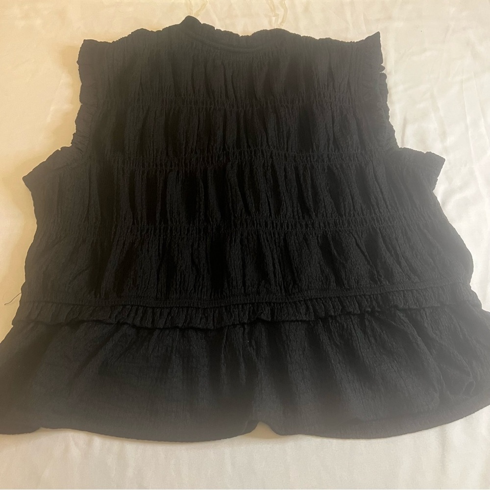 Women’s Time and Tru Black Ruffled Blouse - Picture 2 of 4